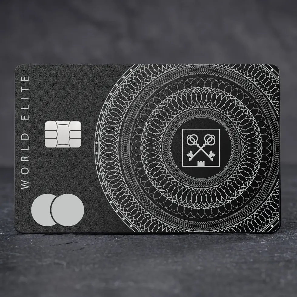 Thumbnail: Golden Lampe Credit Card, Customised Black Card