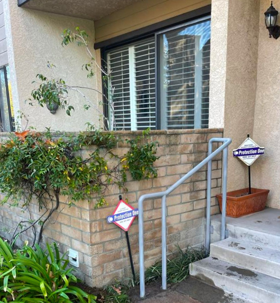 Pacific Palisades Exterior ADA Handrails available at Isaac's Ironworks. Isaac's Ironworks serves the regions of Los Angeles County, Orange County, San Diego County, Riverside County, San Bernardino County, Santa Barbara County, Ventura County, in and around Palos Verdes, Calabasas, Encino, Beverly Hills, West Los Angeles, Santa Monica, West Los Angeles, Bel Air, Culver City, North Hollywood and more. Call: 818-873-5808
