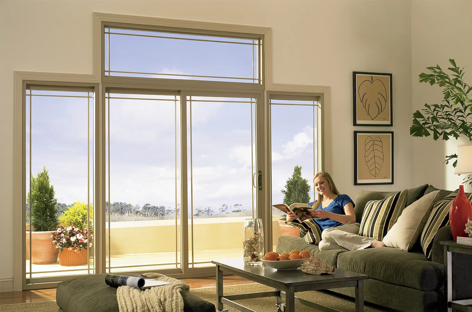 SIMONTON® Narrow Frame Sliding Patio Doors are available at California Replacement Windows, a SIMONTON® Authorized Dealer. California Replacement Windows in Anaheim, serving Irvine, Laguna Beach, South Bay, West Los Angeles and Southern California. Call: (714) 632-7767