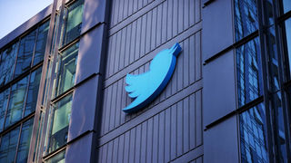 Twitter stock rises as the company claims the deal with Elon Musk is still on
