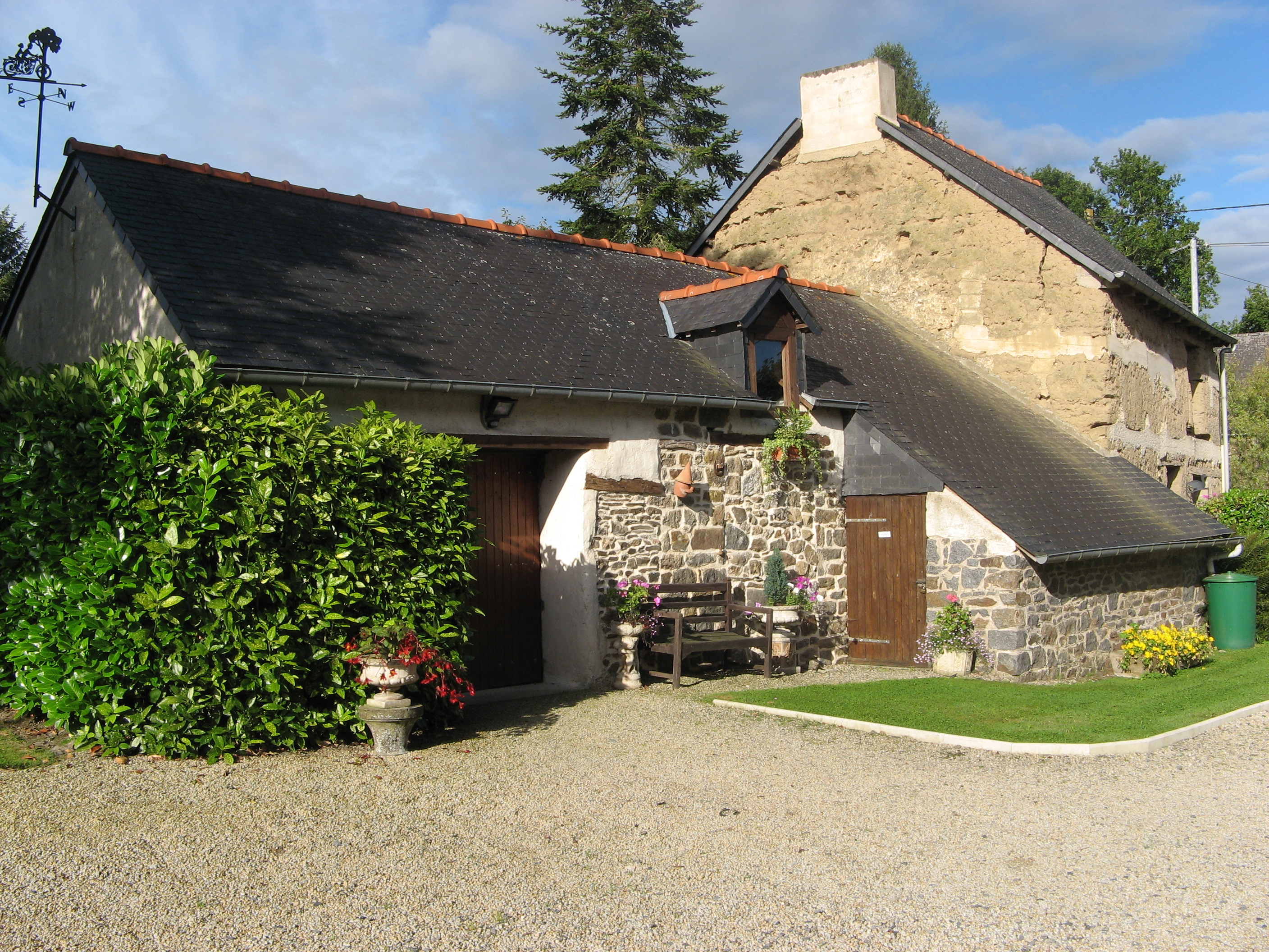 Brittany Biker Breaks motorvriendelijke B&B in Saint Domineuc, Frankrijk – foto 3