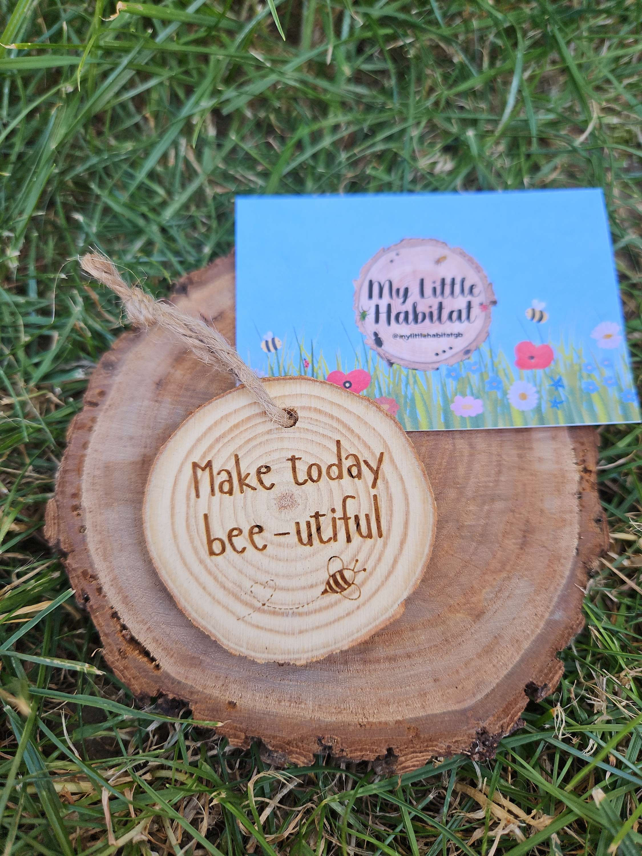 Make today bee-utiful - mini wood slice 
