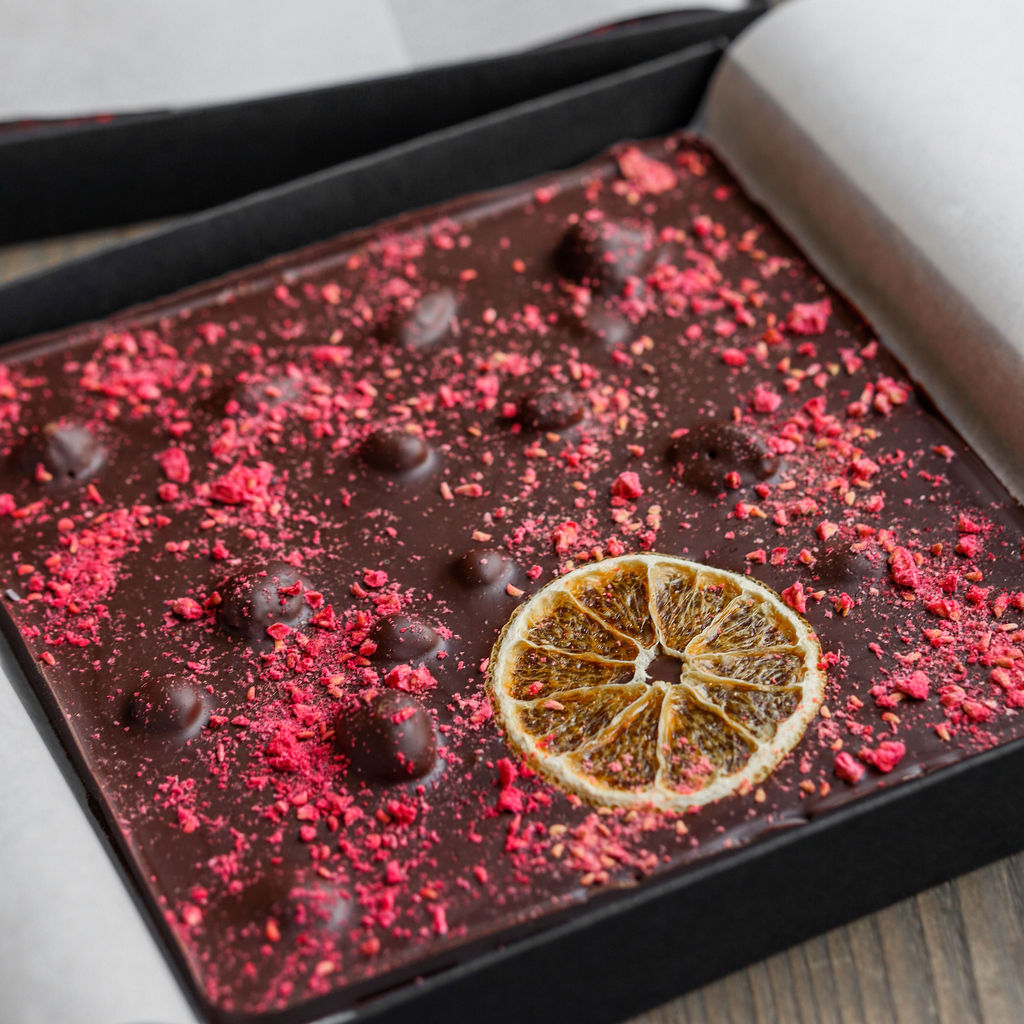 Laužomas juodasis šokoladas Šokobelė, 200 g