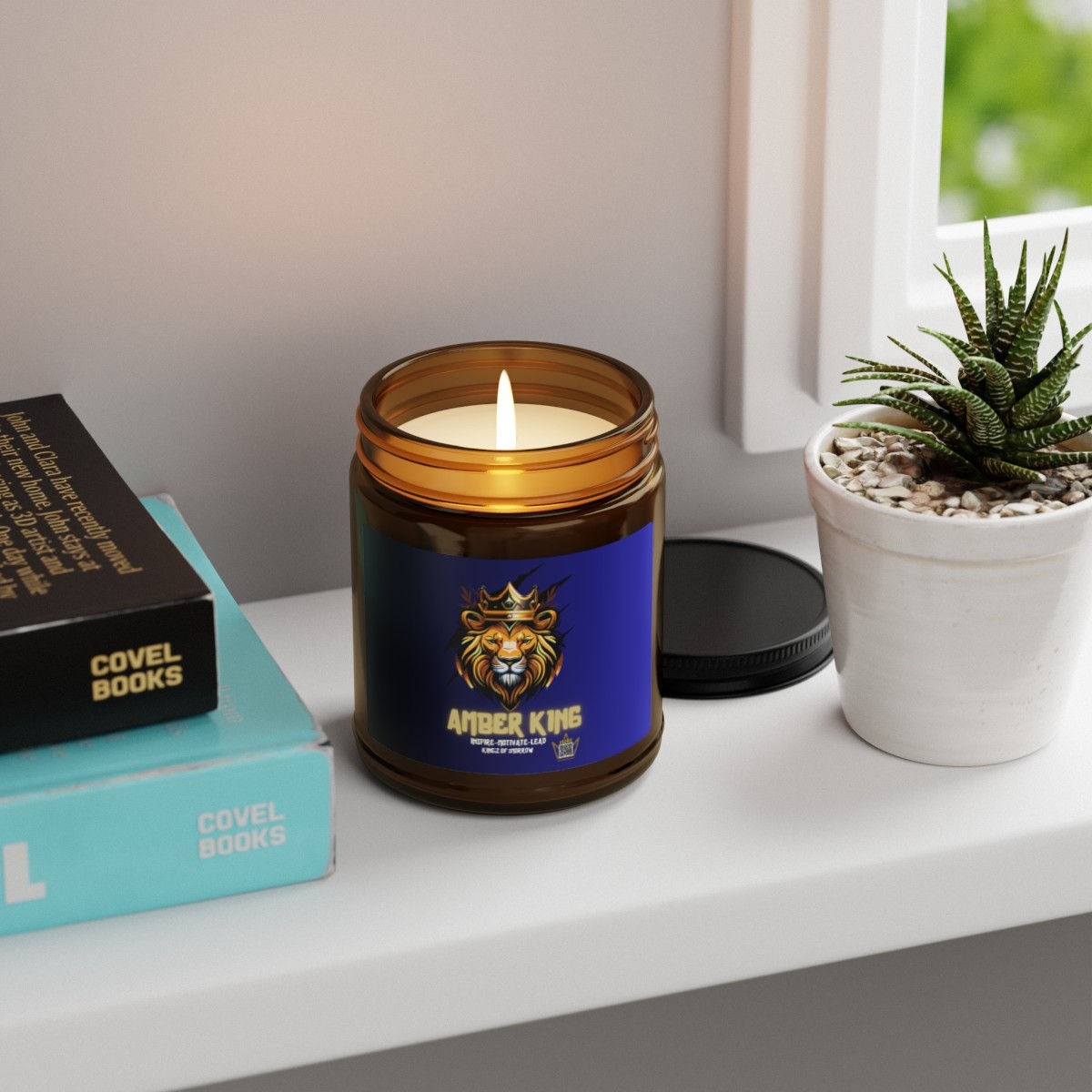 Amber King Scented Soy Candle (Amber 9 oz Jar)