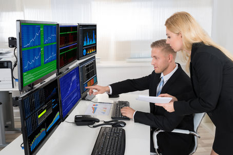 Viewing Multiple Charts in i2 Analysts Notebook
