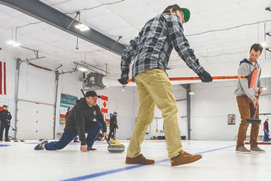 bonspiel-8777_edited.jpg