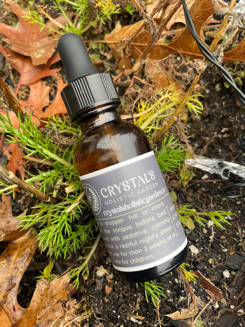 Drift with chamomile leaves