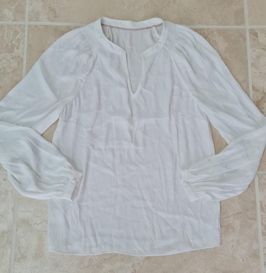 Boden Ivory Long Sleeve Blouse Top Size Uk 6L Preloved Sample T1