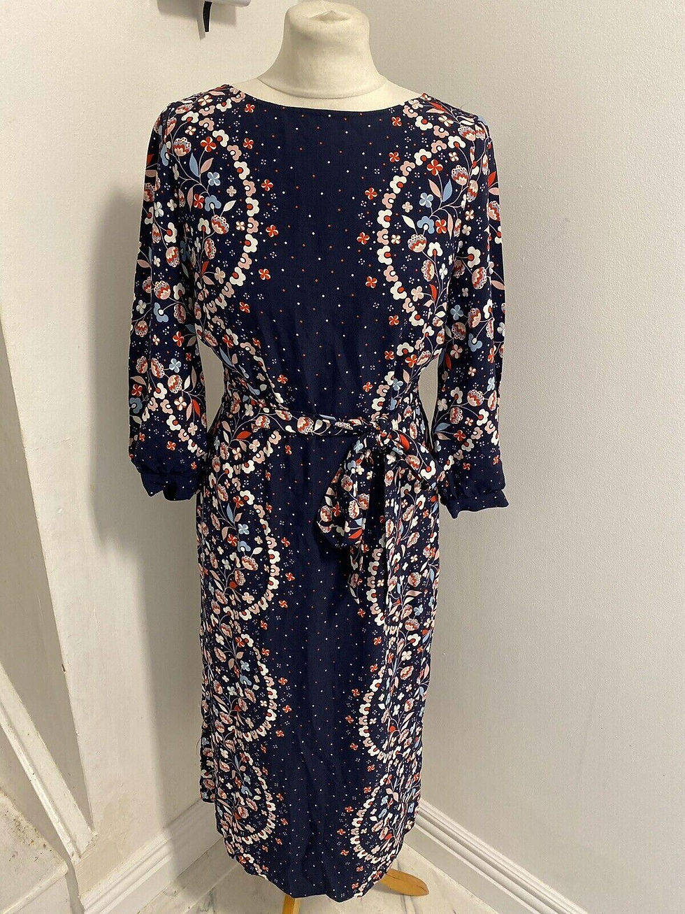 Thumbnail: Boden Ferne Midi Dress NavyRed Pop Blossom Vine Size Uk 22R Brand New W0347 D20