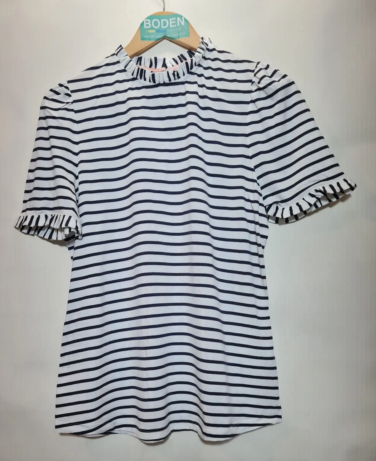 Boden Supersoft Frill Detail T-Shirt Striped Size UK 10 Brand New T1475 A12