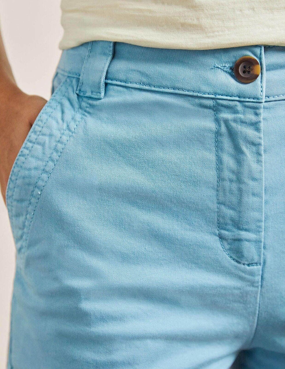 Thumbnail: Boden Classic Chino Shorts Mountain Spring Blue Size Uk 8 4" Brand New R0112