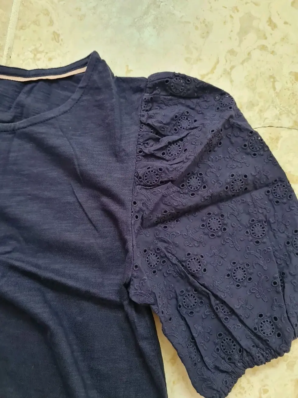 Thumbnail: BODEN broderie mix jersey Midi NAVY Dress size UK 6L  SAMPLE D43