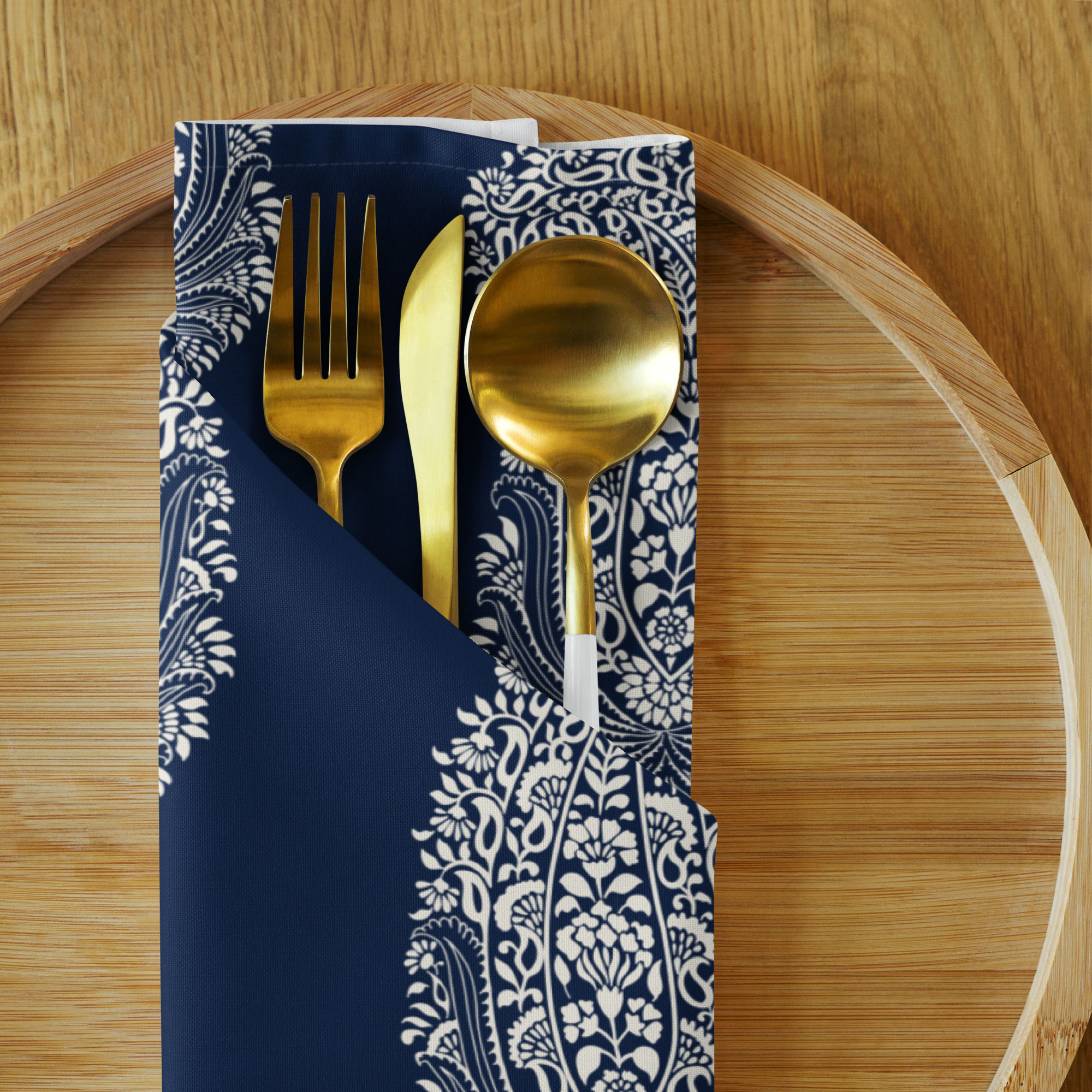 Elegant Paisley Napkin Set copy