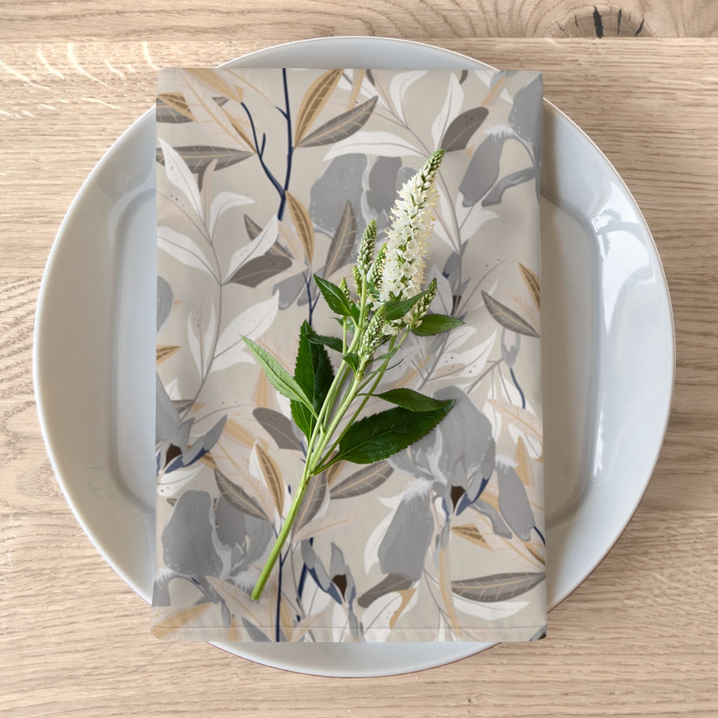 Beige/Gray Iris Garden Napkins