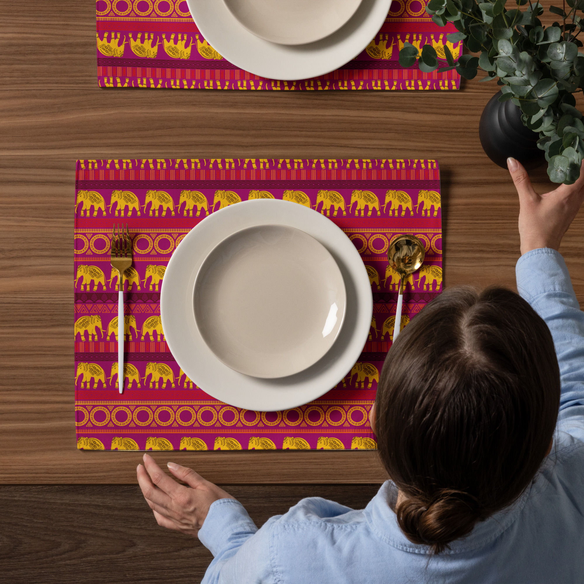 Elephant Parade Placemat Set