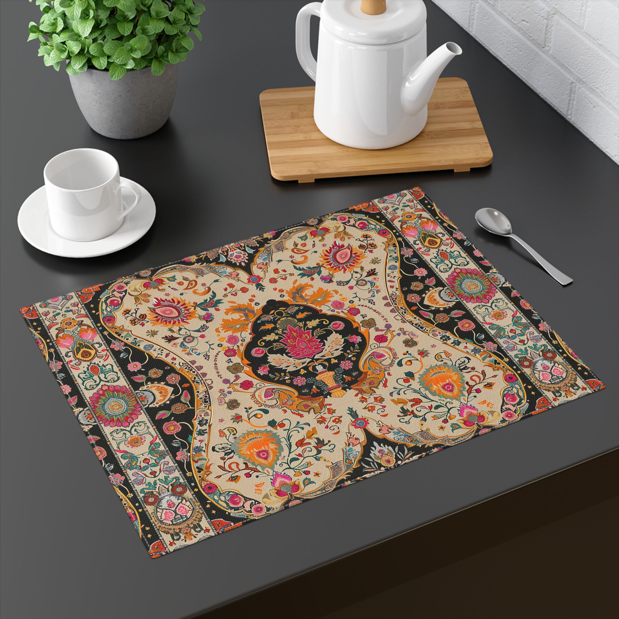 Talia Placemats - Elegant Dining Table Décor for Special Occasions