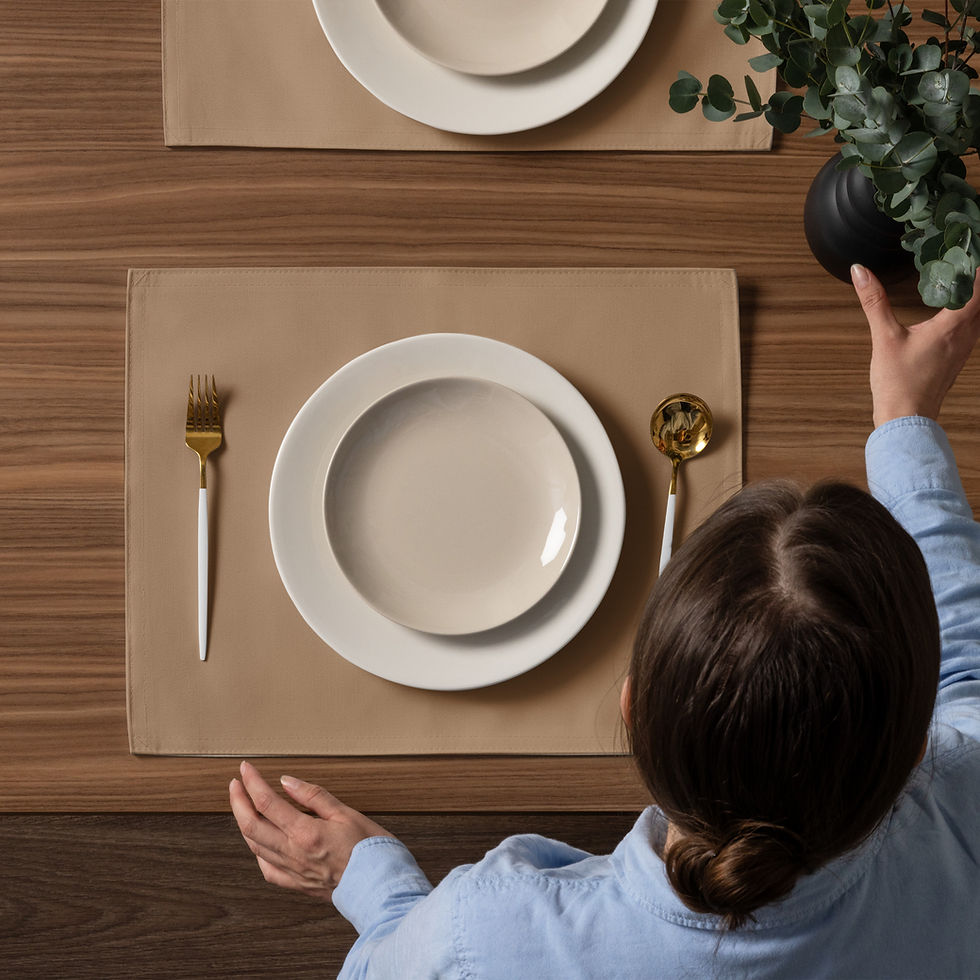 Thumbnail: Gold Damask Placemat Set