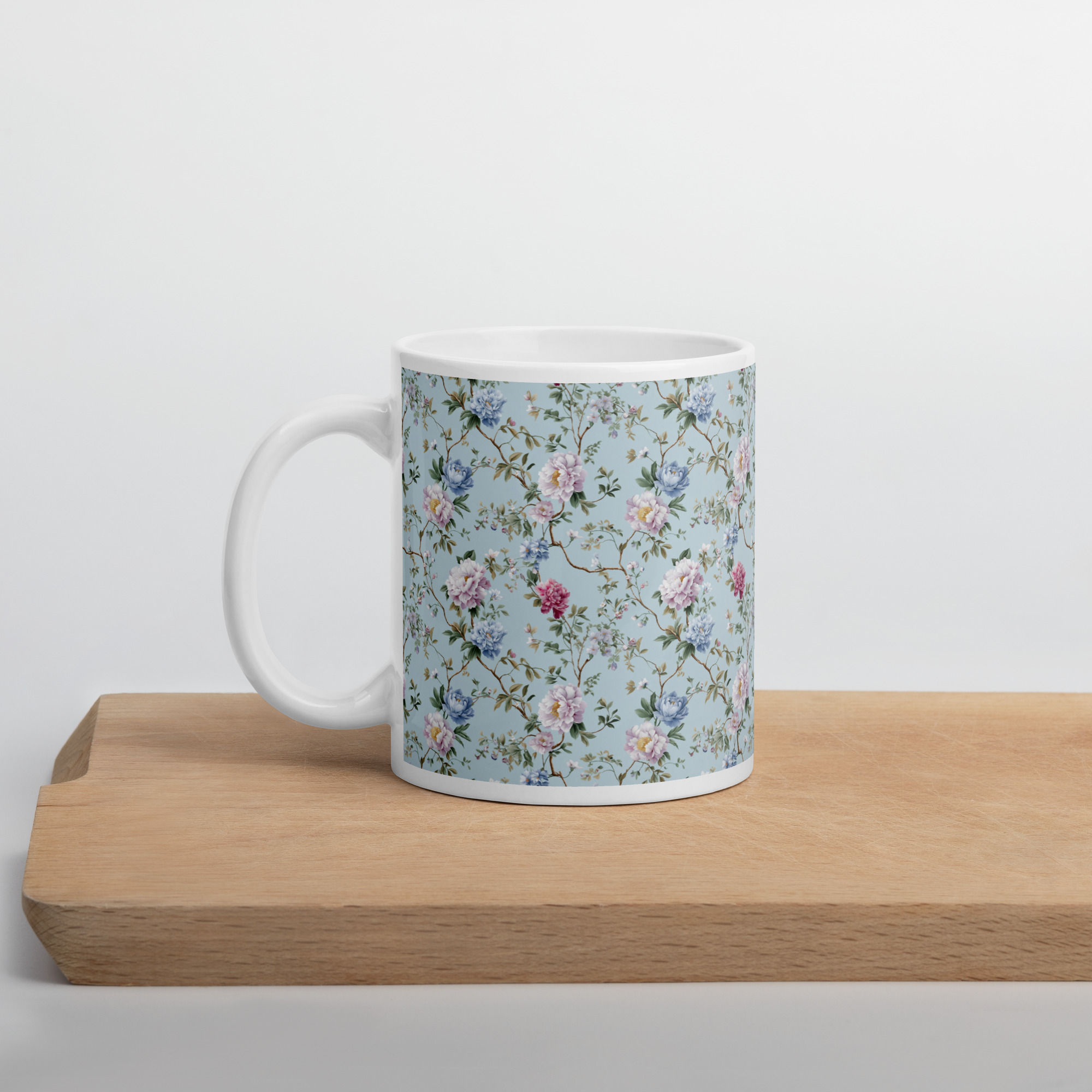Sarah Floral Blue glossy mug