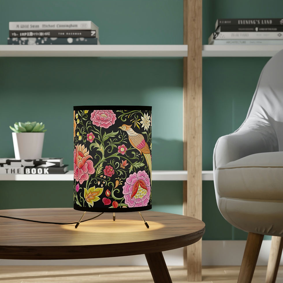 Thumbnail: East Garden (blk) Tripod Lamp 