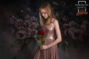 Award winning portrait of a teenage girl by Christchurch Children and Family Photographer Kirsten Naomi Photography