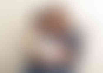 Little girl with her newborn baby sister and Grandmother by Christchurch Newborn Photographer Kirsten Naomi Photography