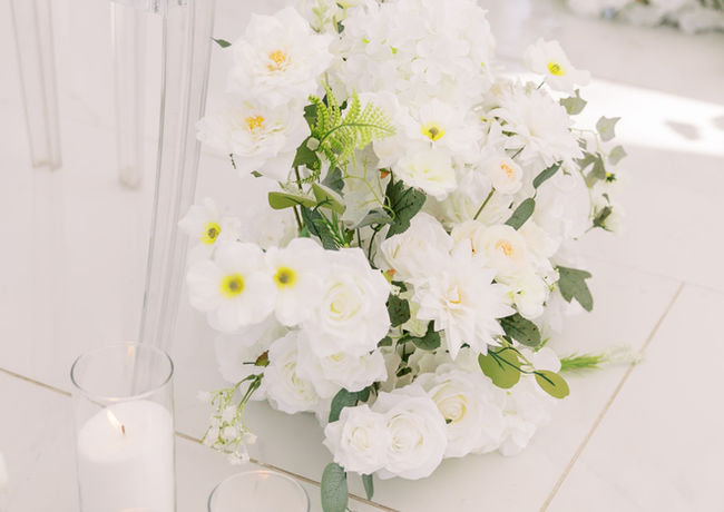 White luxury sand candles in Houston Texas