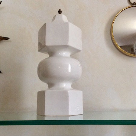 Thumbnail: White Ceramic Lamp Base
