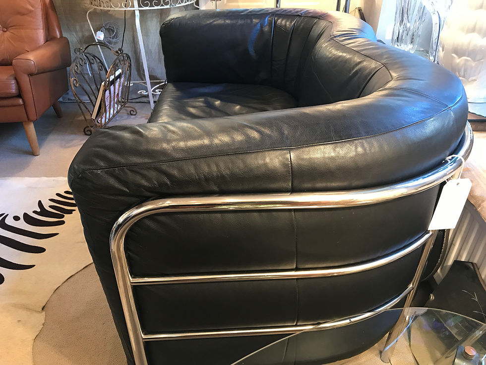 Thumbnail: Zanotta Onda Sofa in Black Leather