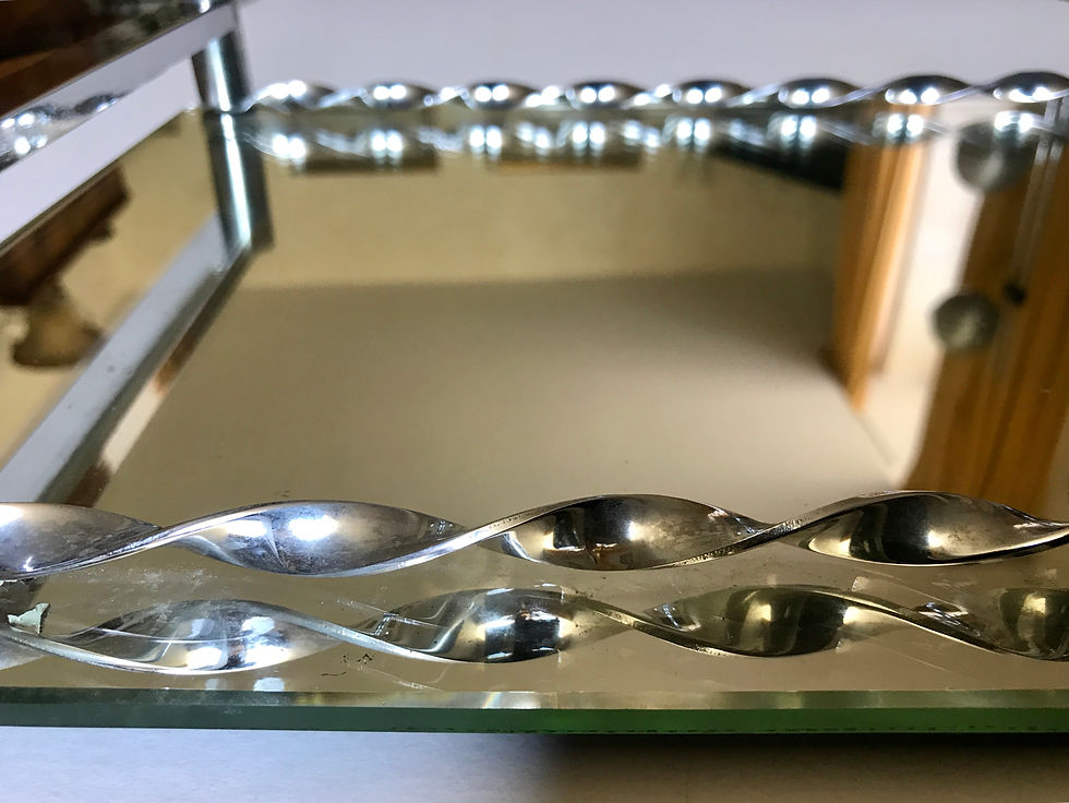 Mirror Tray with flat chrome twist sides