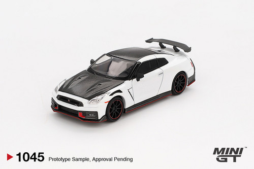 Mini GT 1/64 Nissan GT-R Nismo 2024 Brilliant White Pearl | Toy