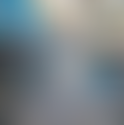 𝐅𝐚𝐬𝐜𝐢𝐬𝐭𝐚𝐬 𝐲 𝐚𝐧𝐭𝐢𝐯𝐚𝐜𝐮𝐧𝐚𝐬 𝐝𝐞𝐬𝐚𝐭𝐚𝐧 𝐜𝐚𝐨𝐬 𝐞𝐧 𝐈𝐭𝐚𝐥𝐢𝐚