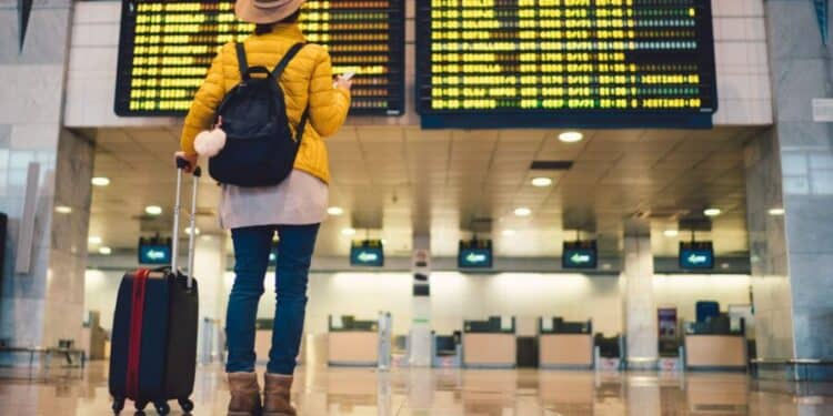 Viajero-en-el-aeropuerto-