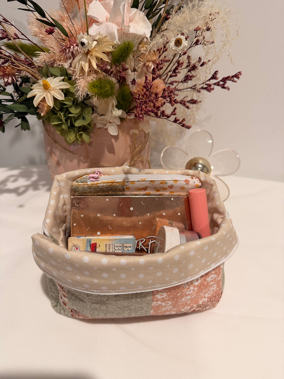 Thumbnail: Makeup Bag - Patchwork floral