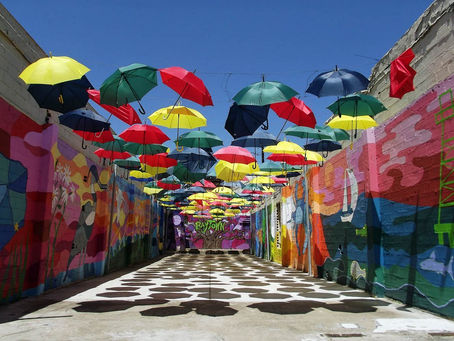 Umbrella Alley | Louisville, Ohio