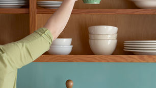 Kitchen Cabinets & Shelves​