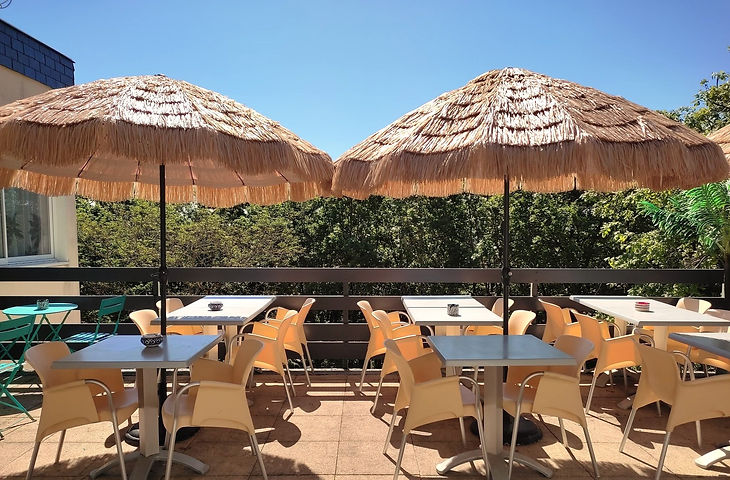 Terrasse Bar-Restaurant TIKI BAR à Turenne_edited.jpg