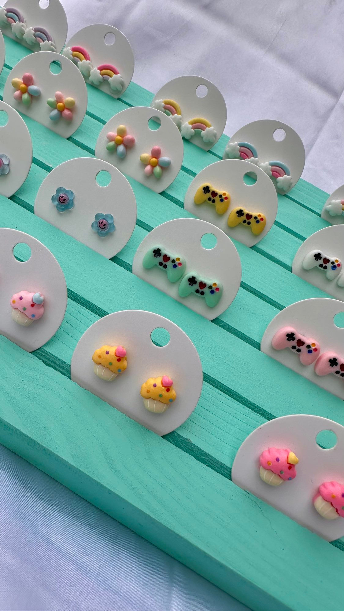 super fun kids stud earrings cupcake controller flower resin rainbow multicoloured