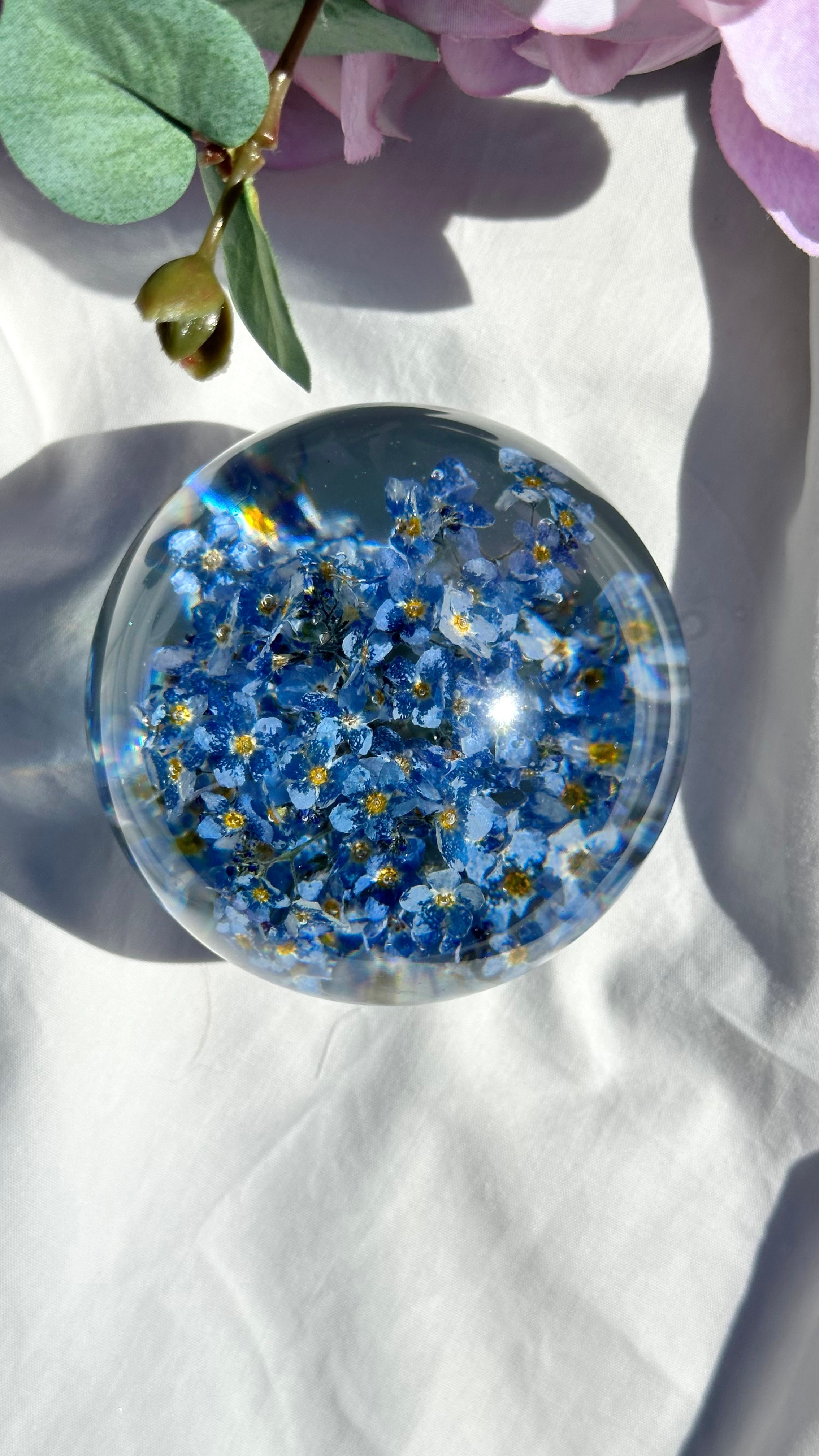 Forget-Me-Not Globe