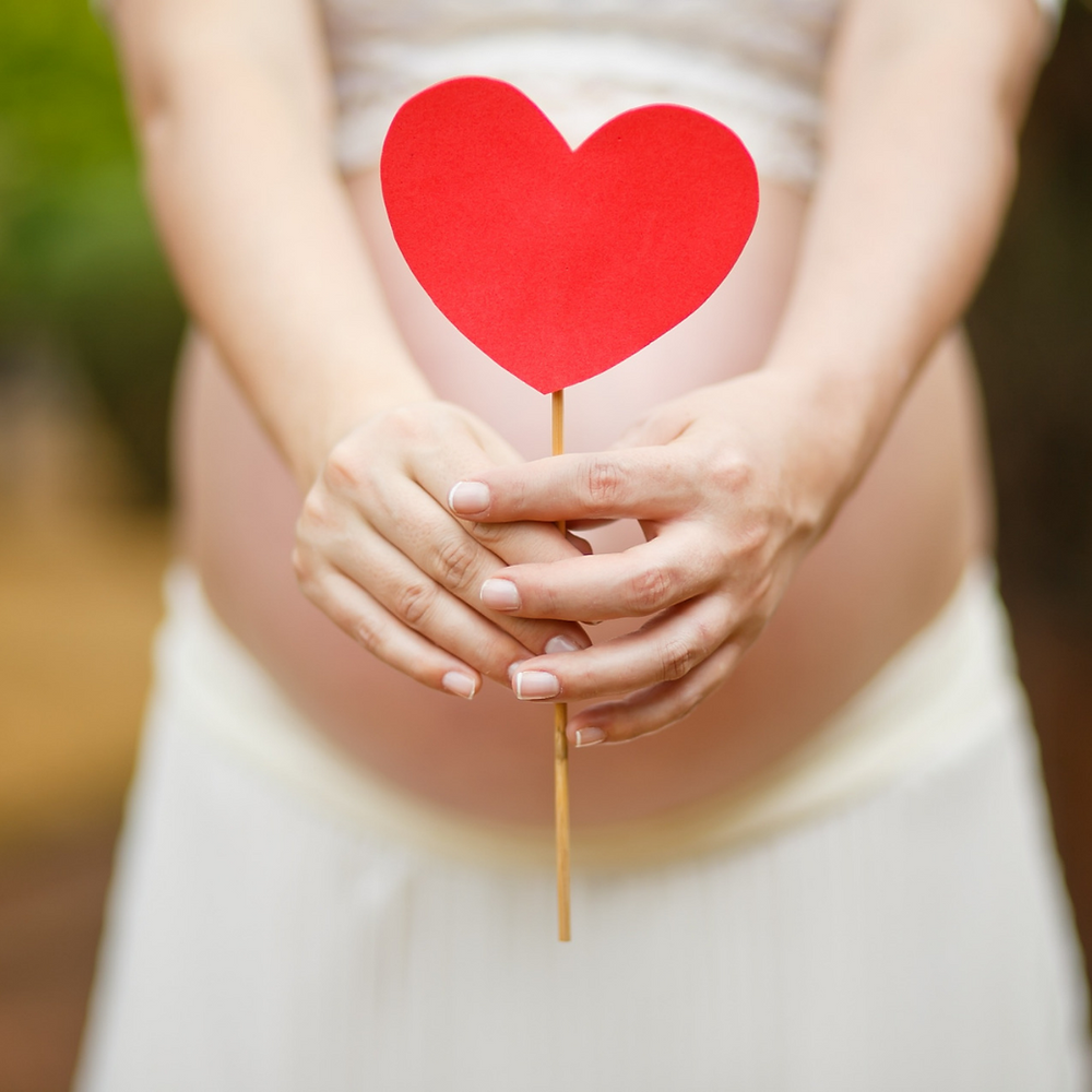 save the stress of stretch marks with pili oil