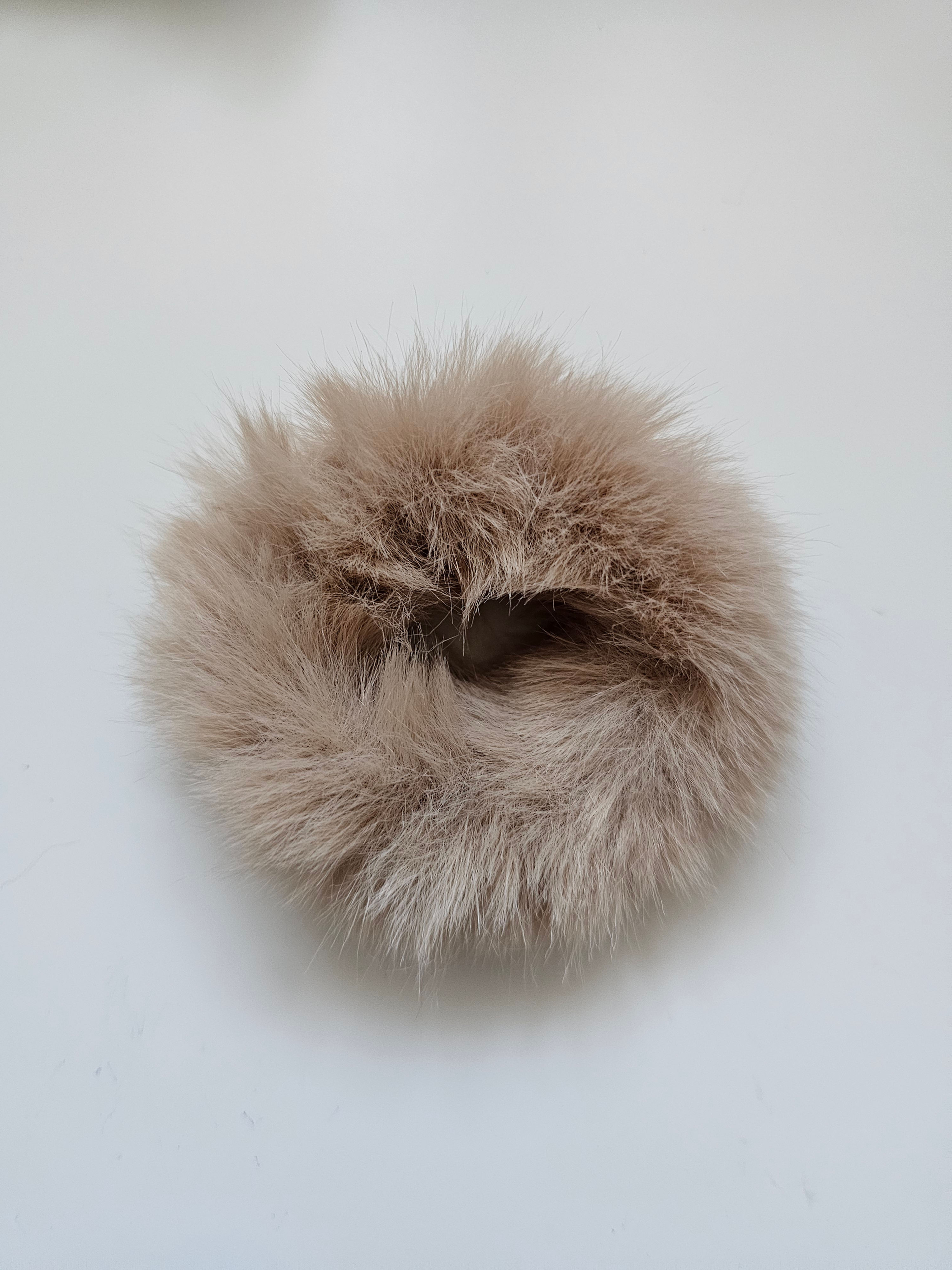 Fluffy Faux Fux Mini Scrunchie | Toasted Cocoa