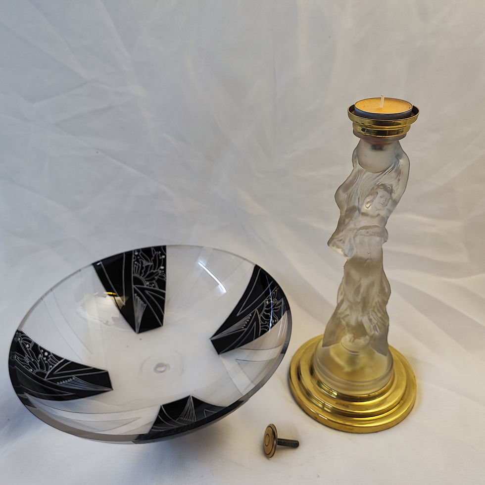 Thumbnail: Art Deco Centrepiece