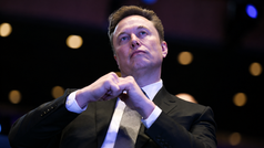 Could Elon Musk Become an Investor in CNN? What the Report Actually Says