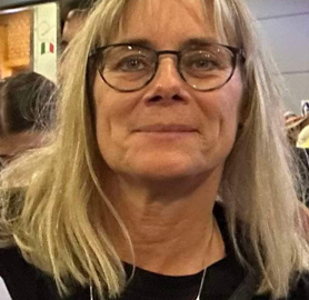 Fredslund, massør, ejer