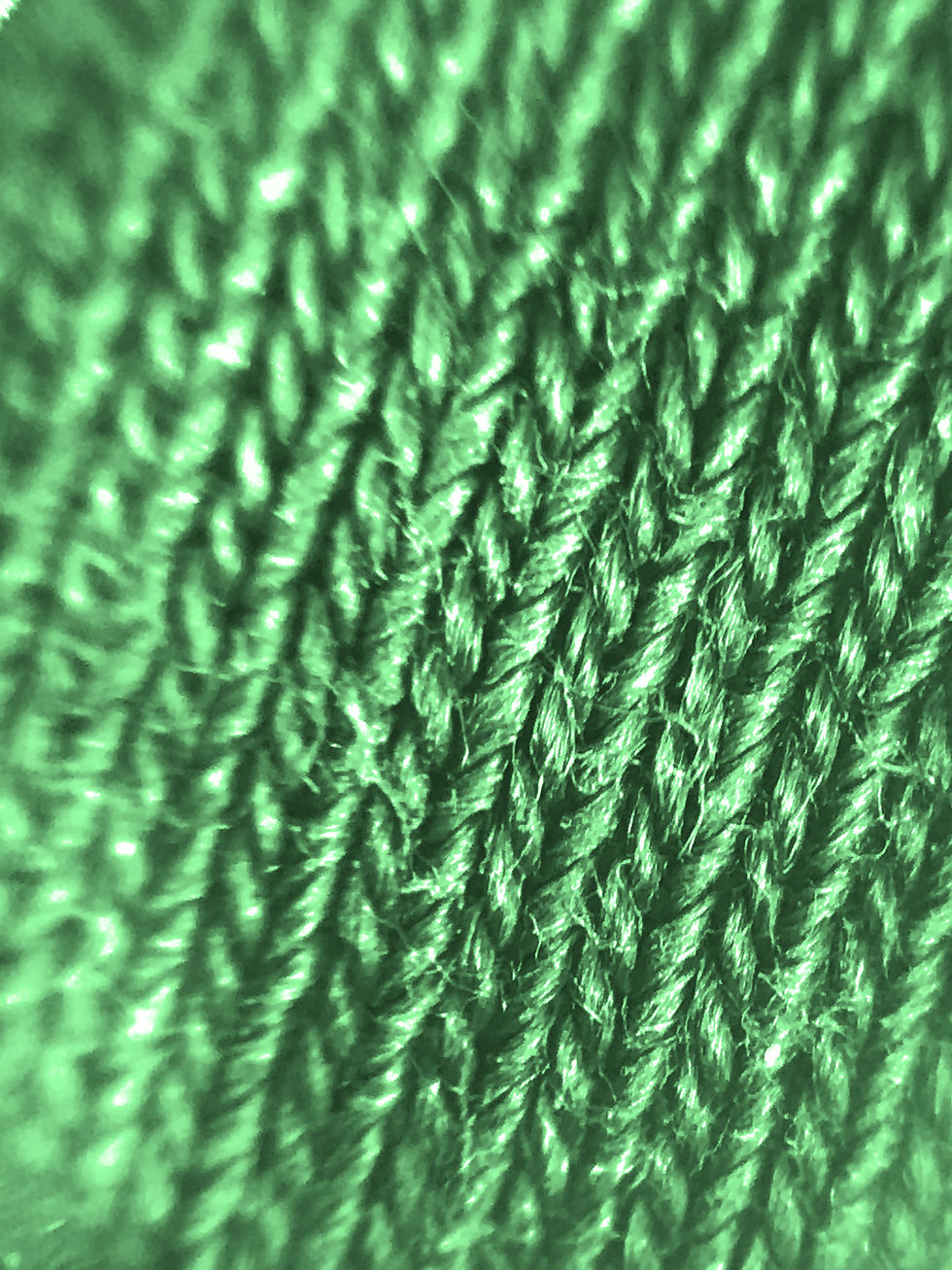 Thumbnail: Smartphone Microscope for smartphones close up of a jumper