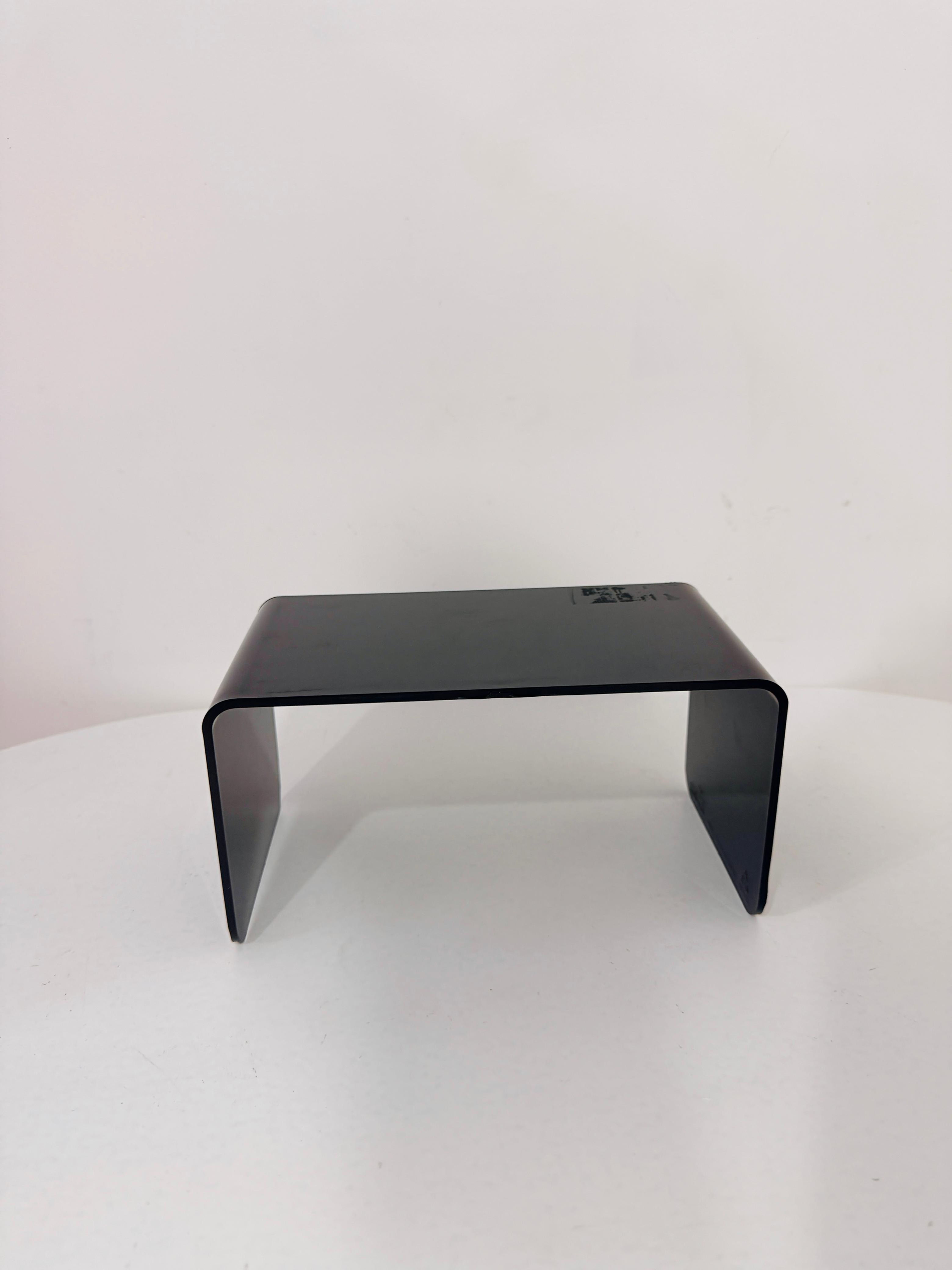 Suporte Acrílico Preto M