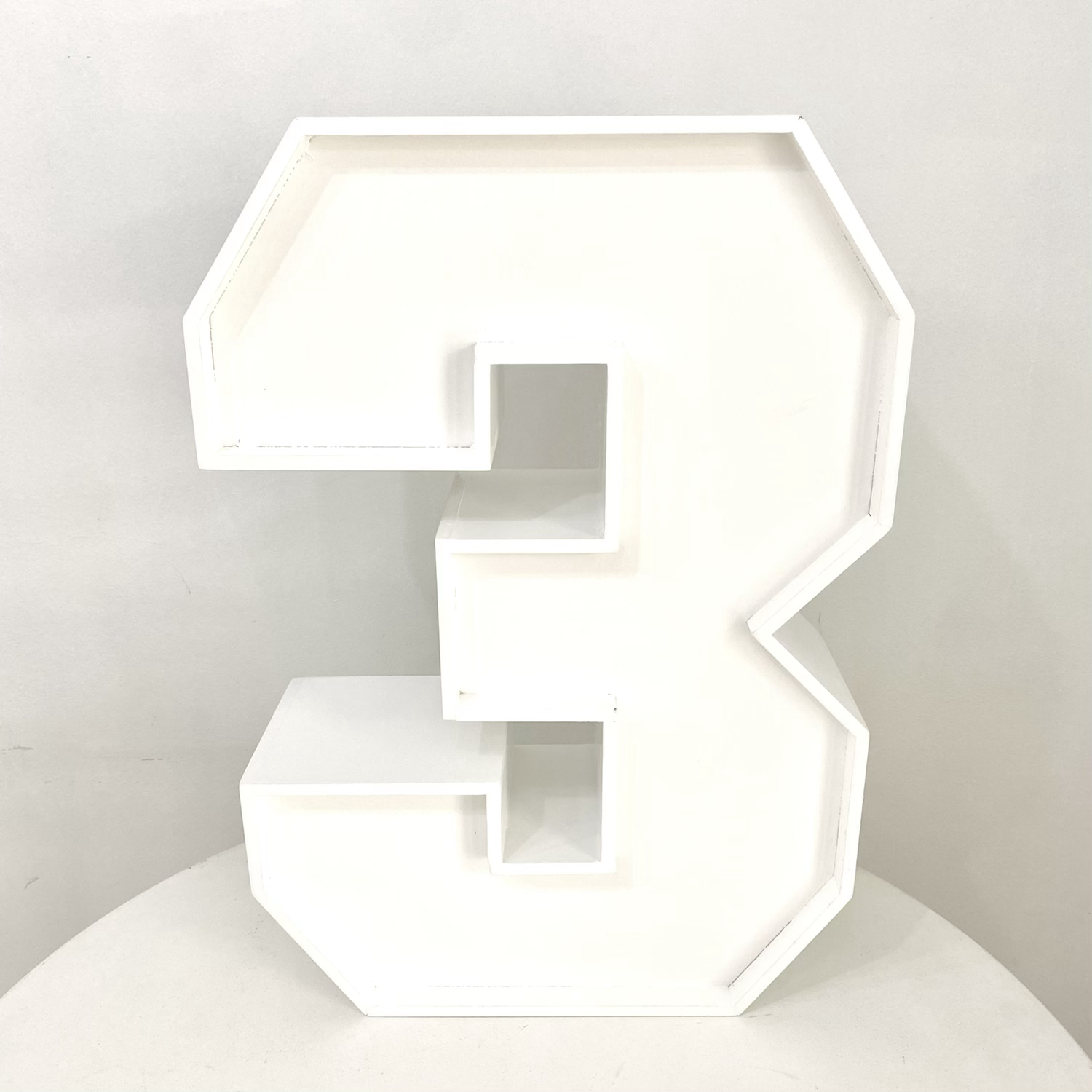 Número 3 Branco (de chão)