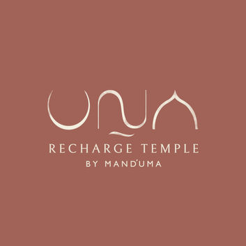 עיצוב לוגו שרה פלוט