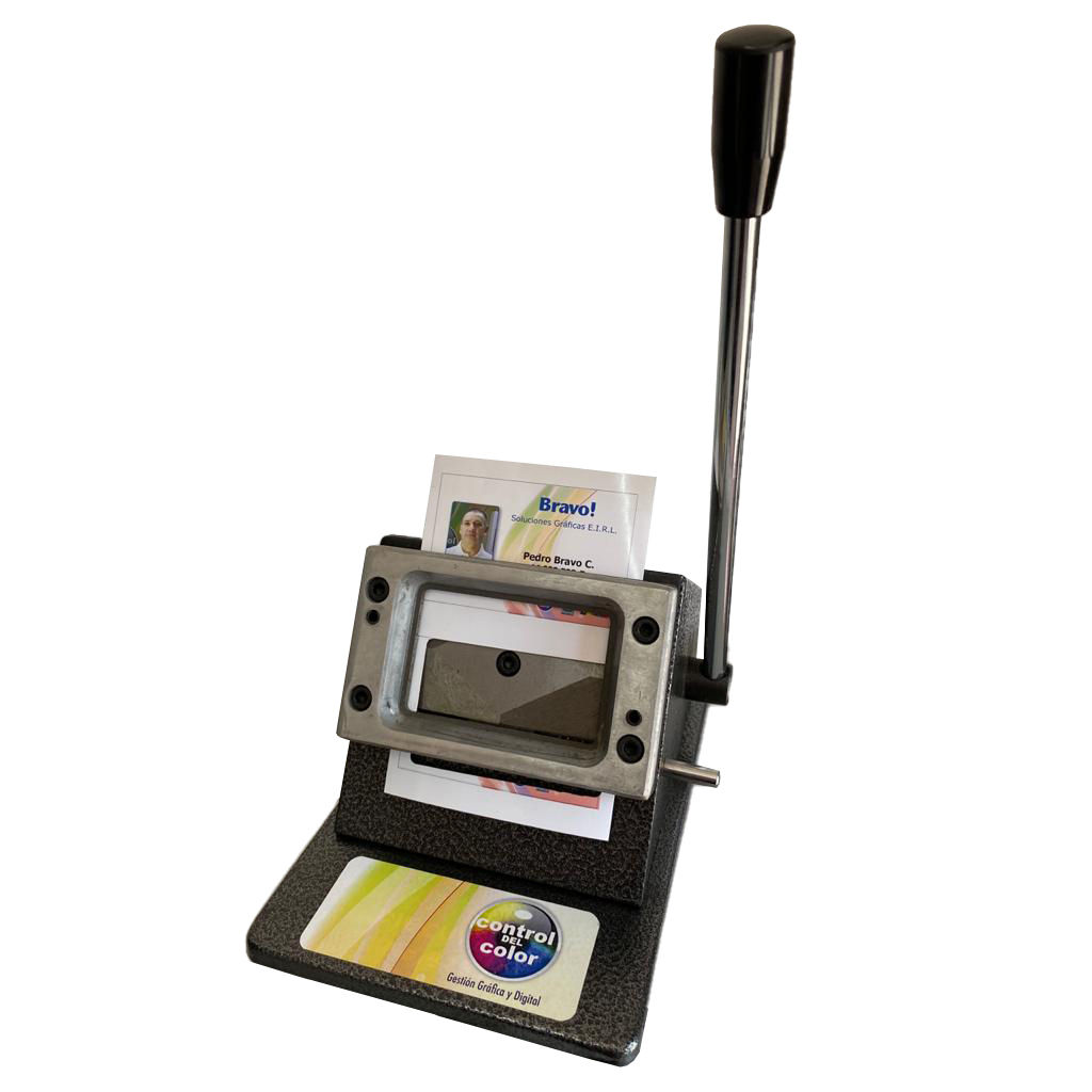 Troqueladora de credenciales o tarjetas de visitas