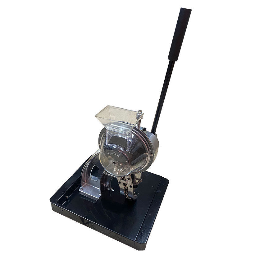 Miniatura: Ojetilladora semi automatica