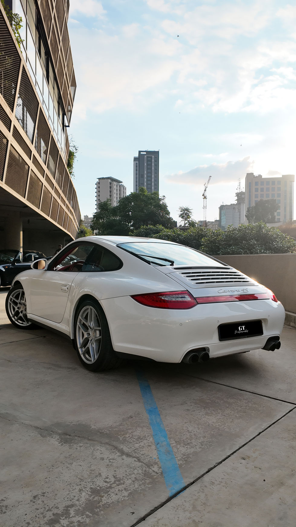 Porsche-911-994-Carrera-4S-4.jpg